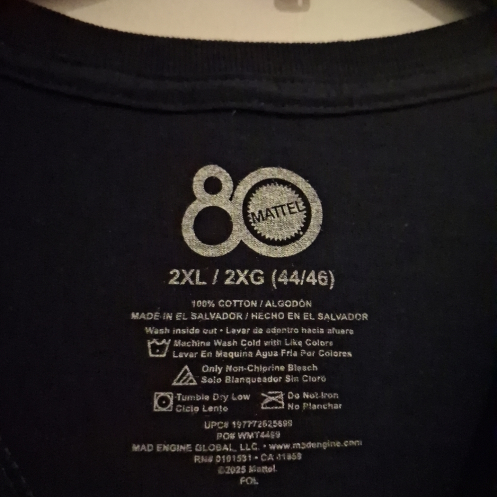 NWT Men's Keepin It Classic T-shirt - Picture 2 of 3